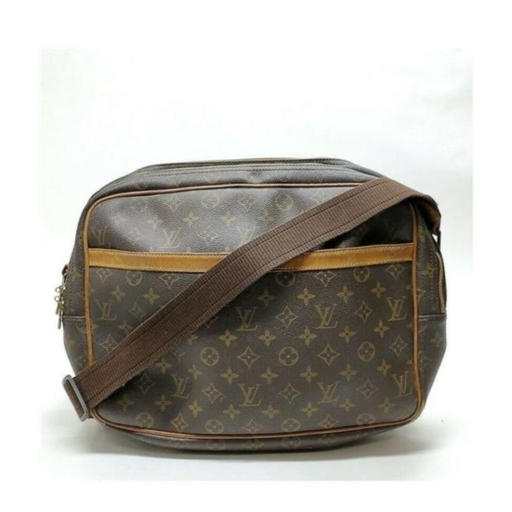 Louis Vuitton Monogram GM Reporter Shoulder Bag | EUC